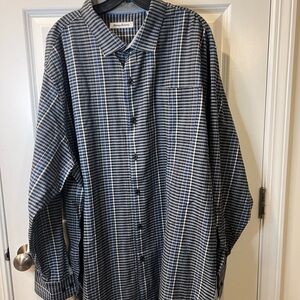 Tommy Bahama Blue and White Plaid Casual Button Down Shirt